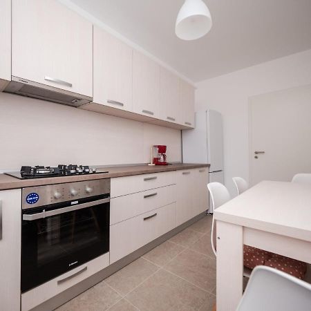 Avantgarden King Apart Braşov Exterior foto