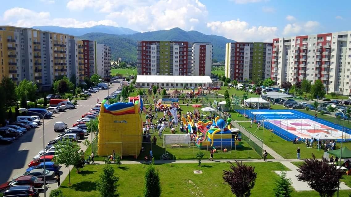 Avantgarden King Apart Braşov Exterior foto