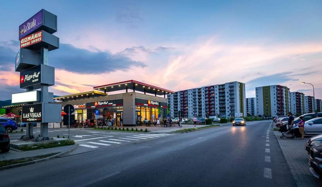 Avantgarden King Apart Braşov Exterior foto