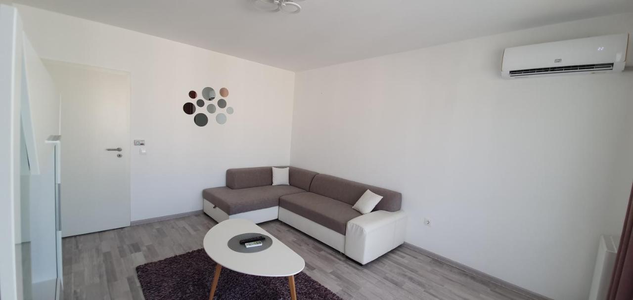 Avantgarden King Apart Braşov Exterior foto